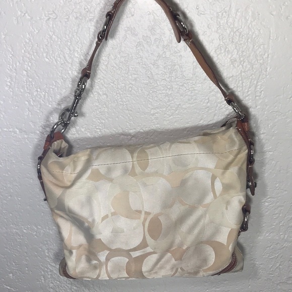 Coach Carly Tote Bag - Picture 1 of 6